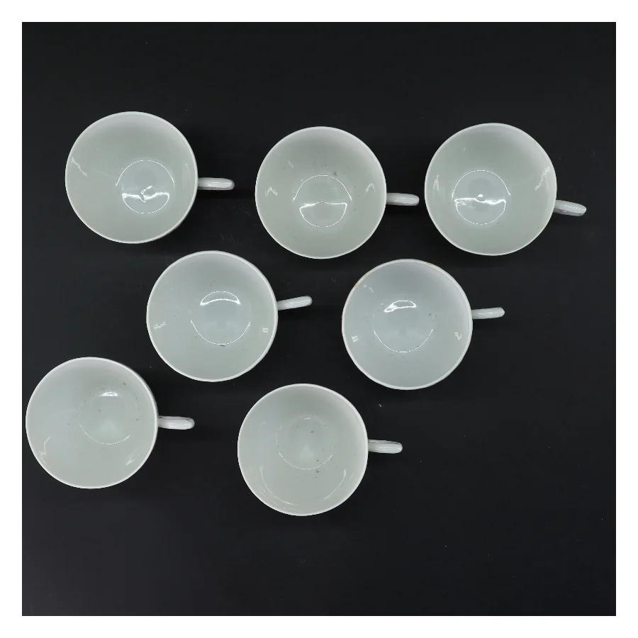 Royal Copenhagen Hvid Riflet kopper 7 stk Ø8 cm fra Royal Copenhagen (str. 7 stk Ø 8 cm længde 7 cm)