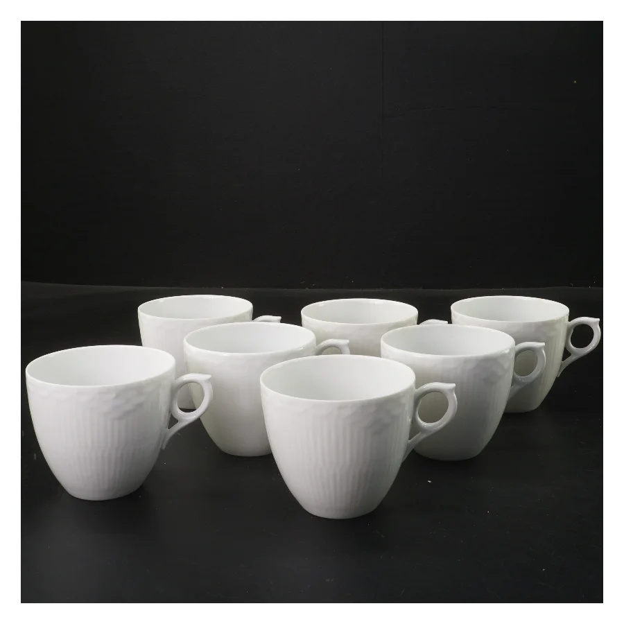 Royal Copenhagen Hvid Riflet kopper 7 stk Ø8 cm fra Royal Copenhagen (str. 7 stk Ø 8 cm længde 7 cm)