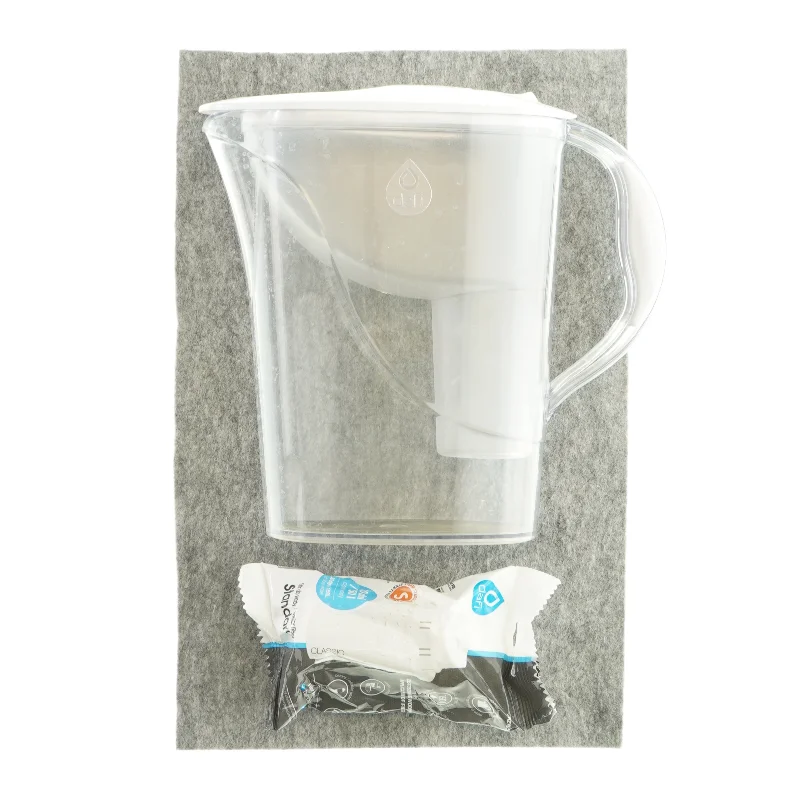 Vandkanden til at lave filtreret vand fra Dafi