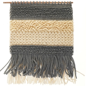 Vævet vægtæppe med frynser (str. 67x56 cm)
