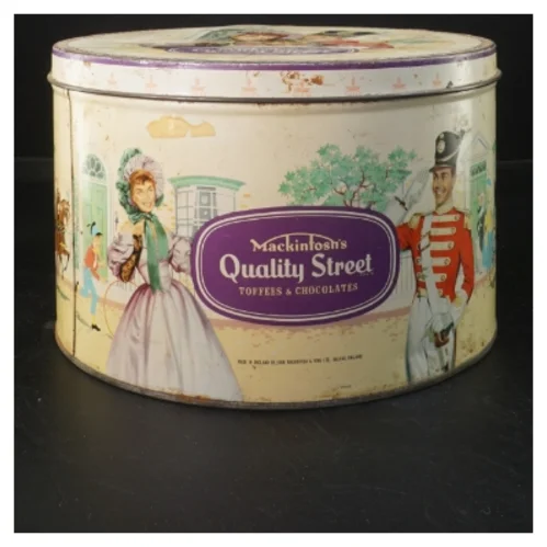 Vintage Quality Street dåse (str. Ø 23x15 cm)