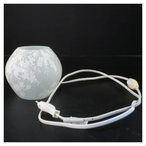 Lille glaslampe med blomstermønster (str. 11x11 cm)