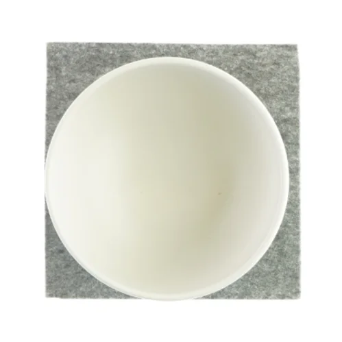 Skål på fod fra Raawii