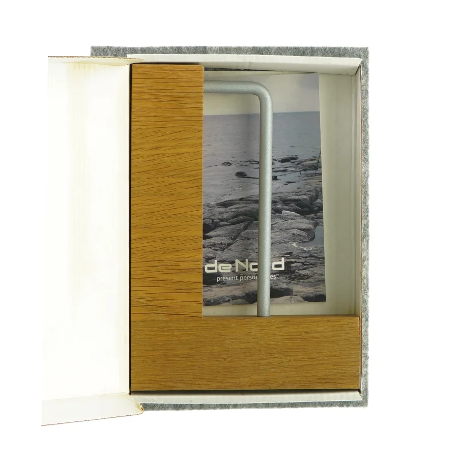 Coathanger fra De Nord