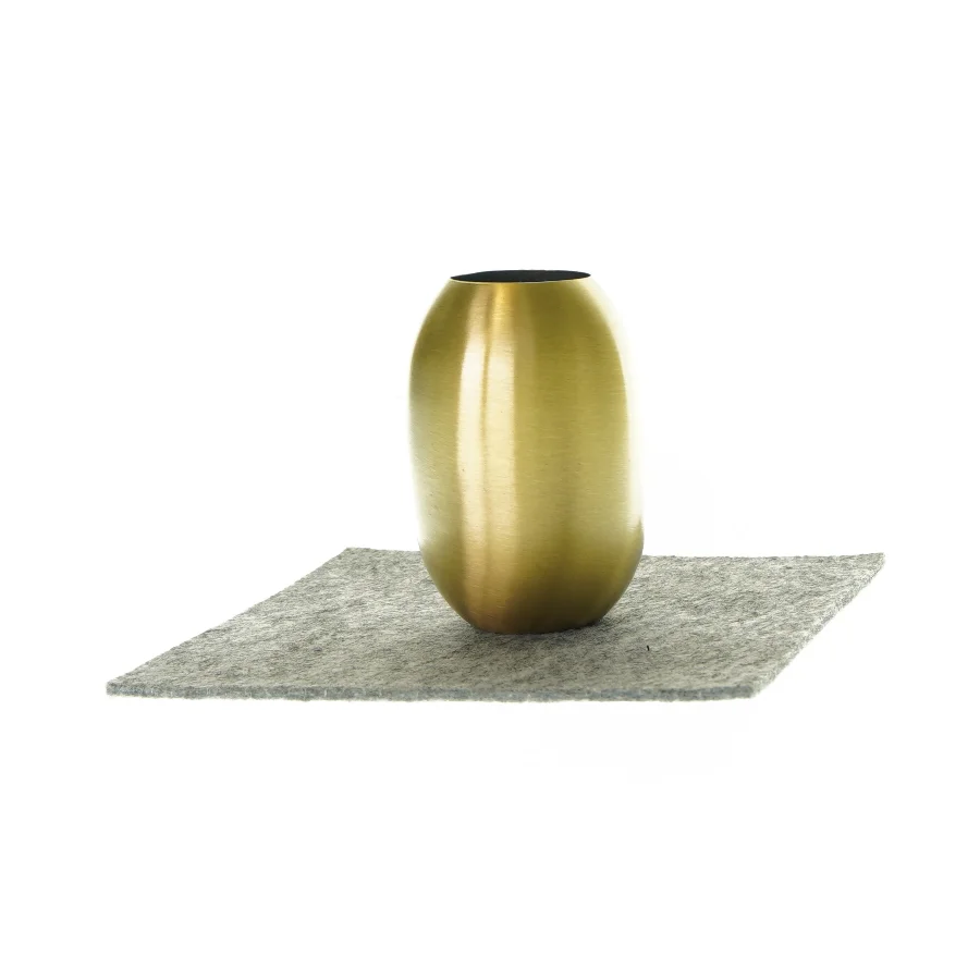 Lille oval vase fra Skjalm P 