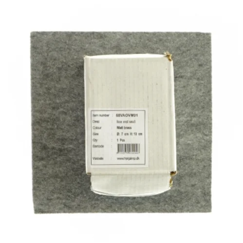 Lille oval vase fra Skjalm P 