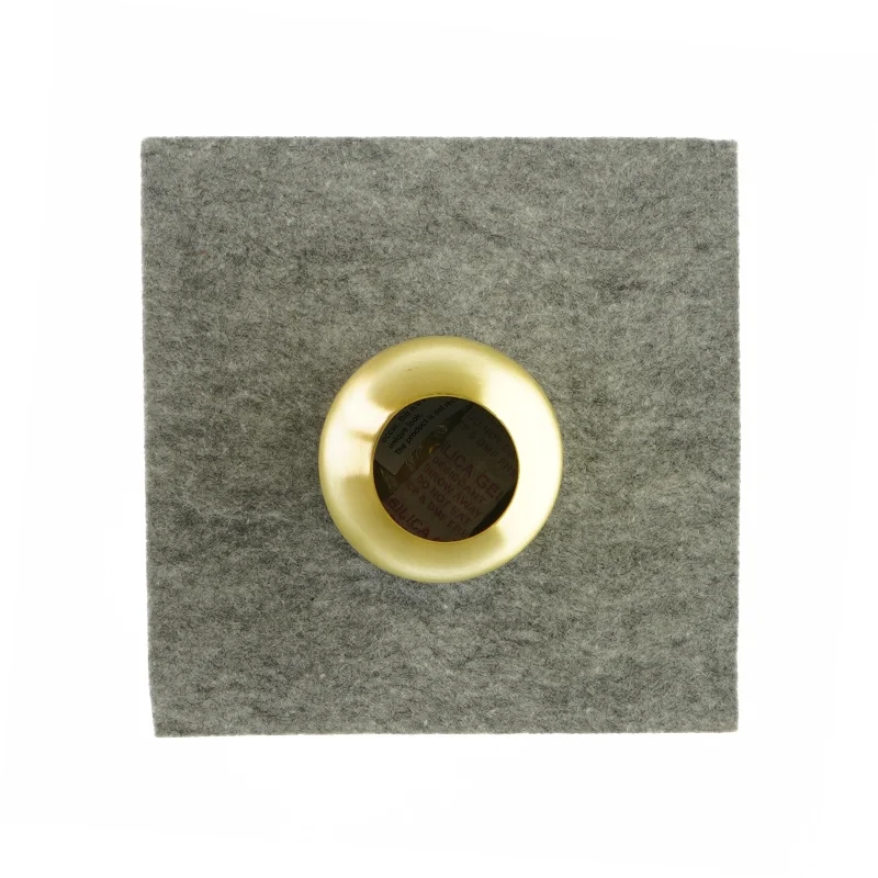 Lille oval vase fra Skjalm P 