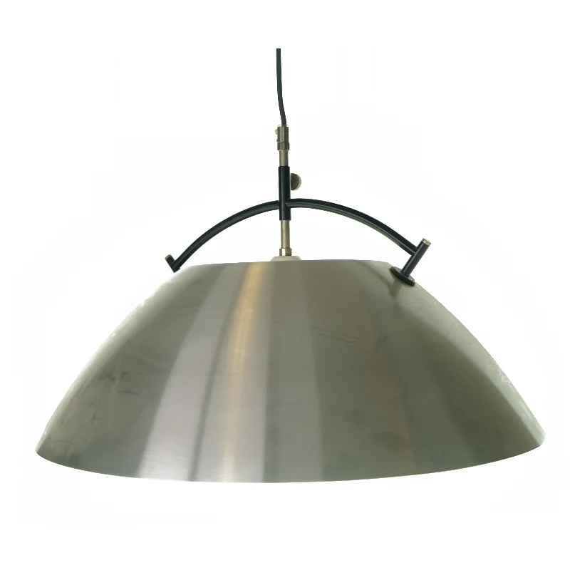 Lampe med pære og fatning 