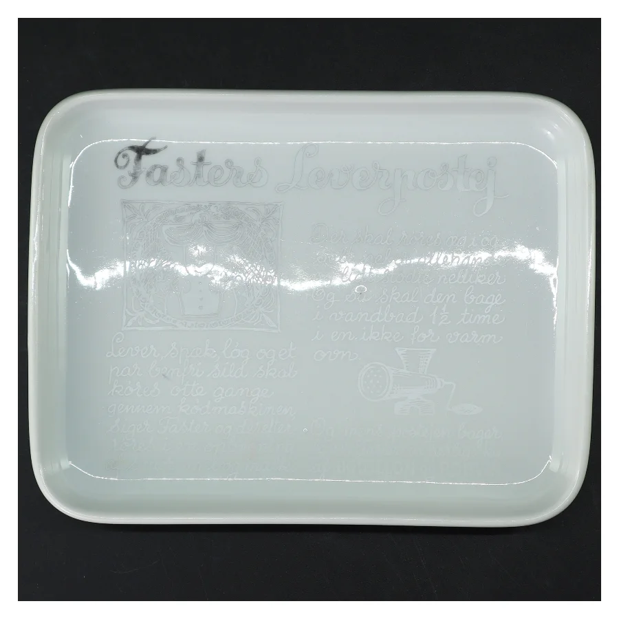 Rektangulær porcelæns skål (str. 24x18x2 cm)