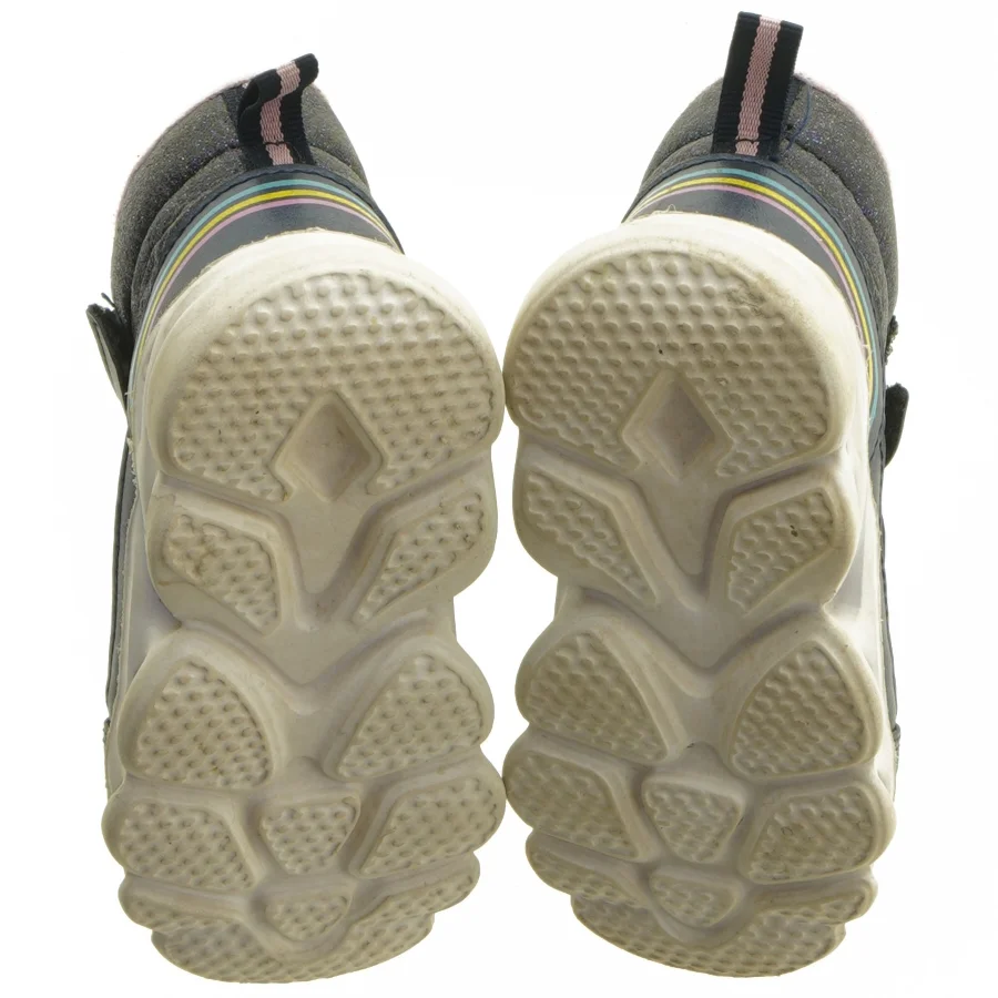 Børnestøvler med velcro og regnbuedesign fra LC Waikiki (str. 22 )