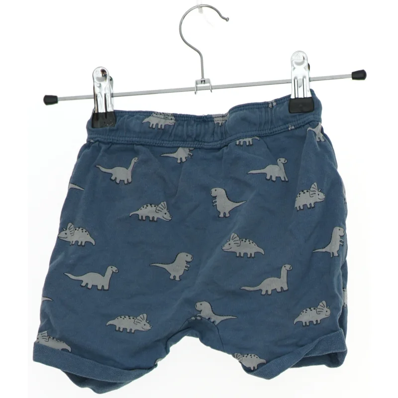 Børne shorts med dinosaur print fra H&M (str. 86)