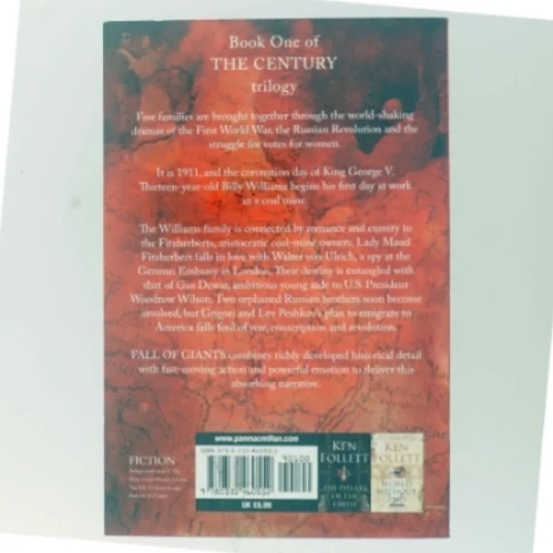 Fall of giants : book one of the Century trilogy af Ken Follett (Bog)