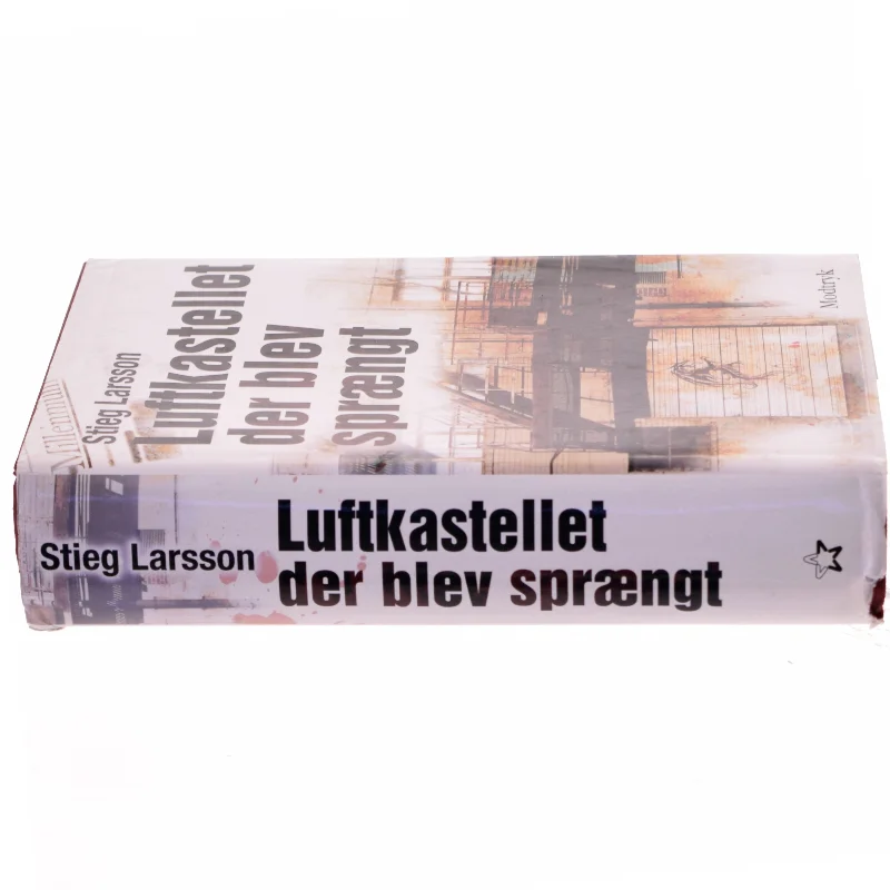 Luftkastelletderblevsprngt Stir up a Hornets' Nest of Girl. Shi Dige Larsen. the Danish Original. Hardcover](chinese Edition) (Bog)
