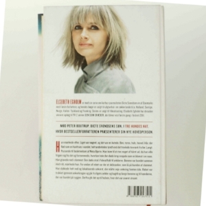 Tre hundes nat af Elsebeth Egholm (Bog)