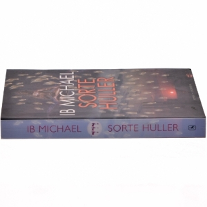 Sorte huller af Ib Michael (Bog)