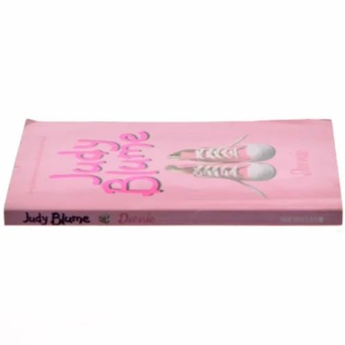 Deenie af Judy Blume (Bog)