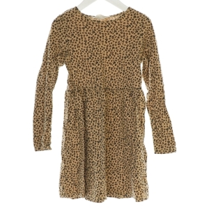 Kjole fra H&M (str. 122/128)