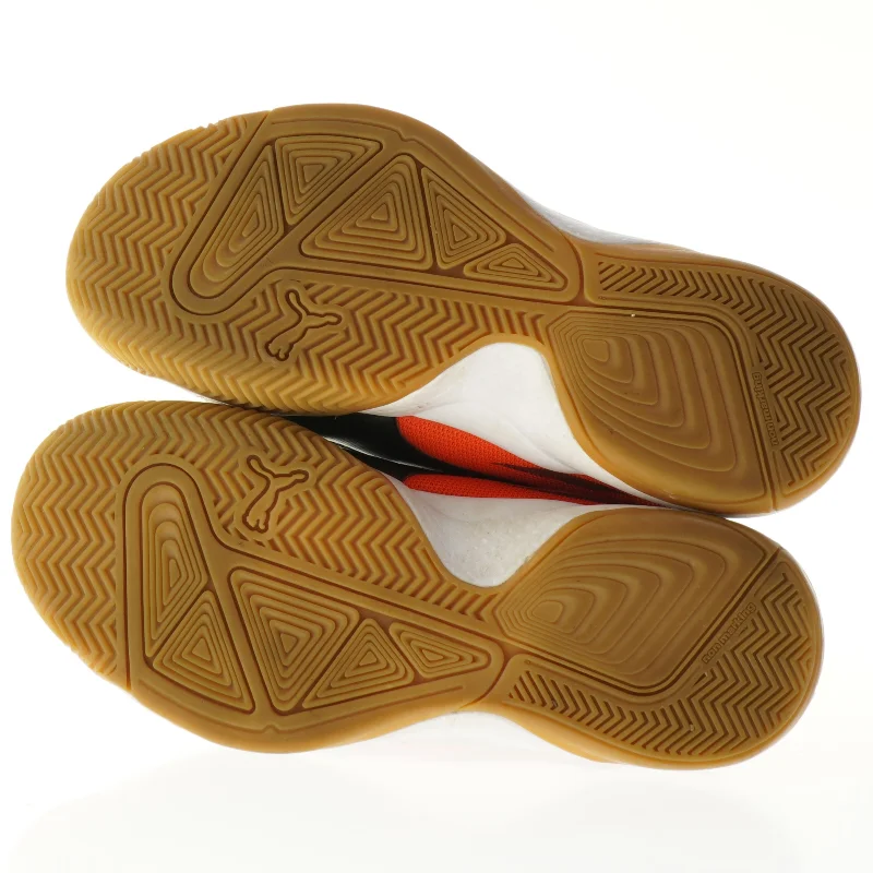 Indendørs sportssneakers med velcrolukning fra Puma (str. 35,5)