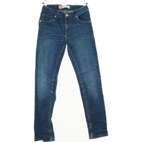 Jeans fra Levis (str. 152 cm)