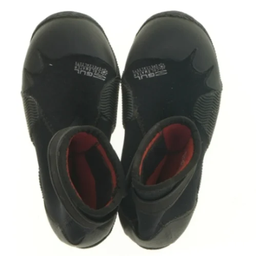 Våddragtssko (str. 4)