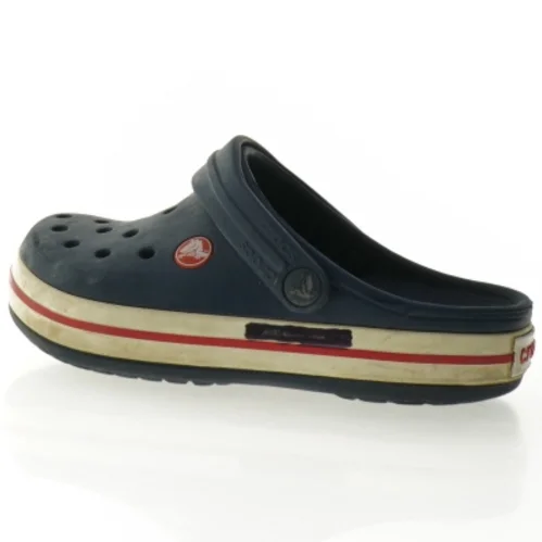 Brugte mørkeblå sadaler fra Crocs (str. J1 / 32)