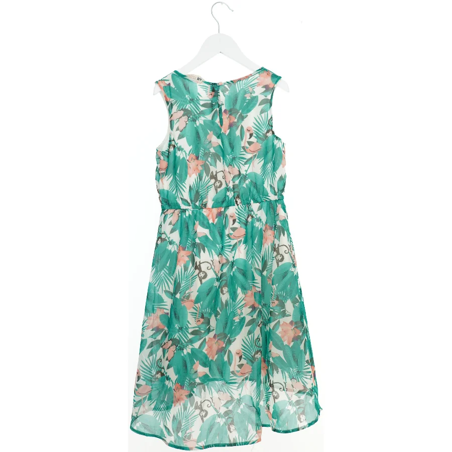 Blomstret sommerkjole fra H&M (str. 140)