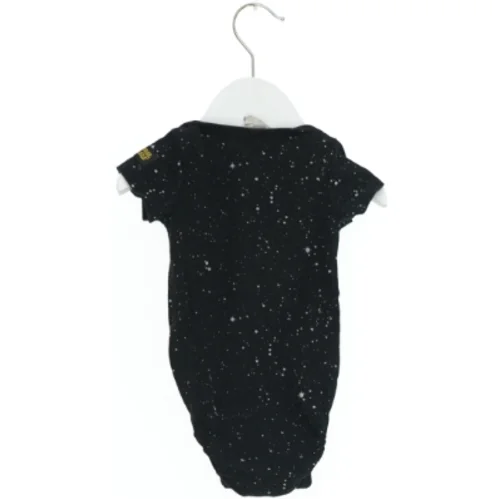 Body med Star Wars tema fra H&M (str. 68)