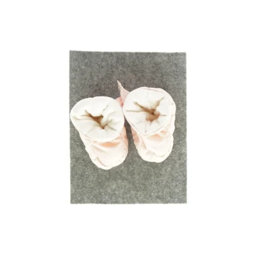 Sutsko til barn (Str. 17/18)