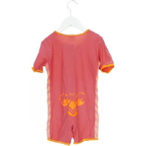 Badedragt fra Hummel (str. 104 cm)