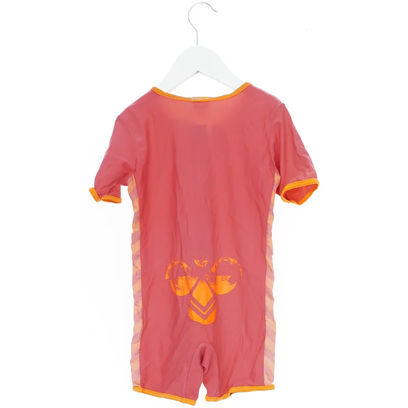 Badedragt fra Hummel (str. 104 cm)