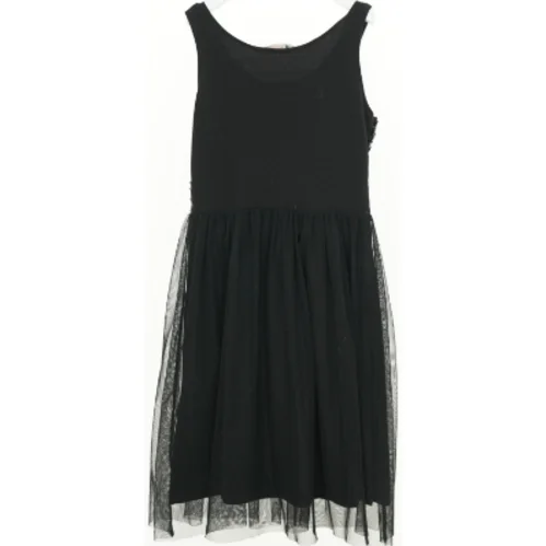 Kjole fra H&M (str. 140 cm)