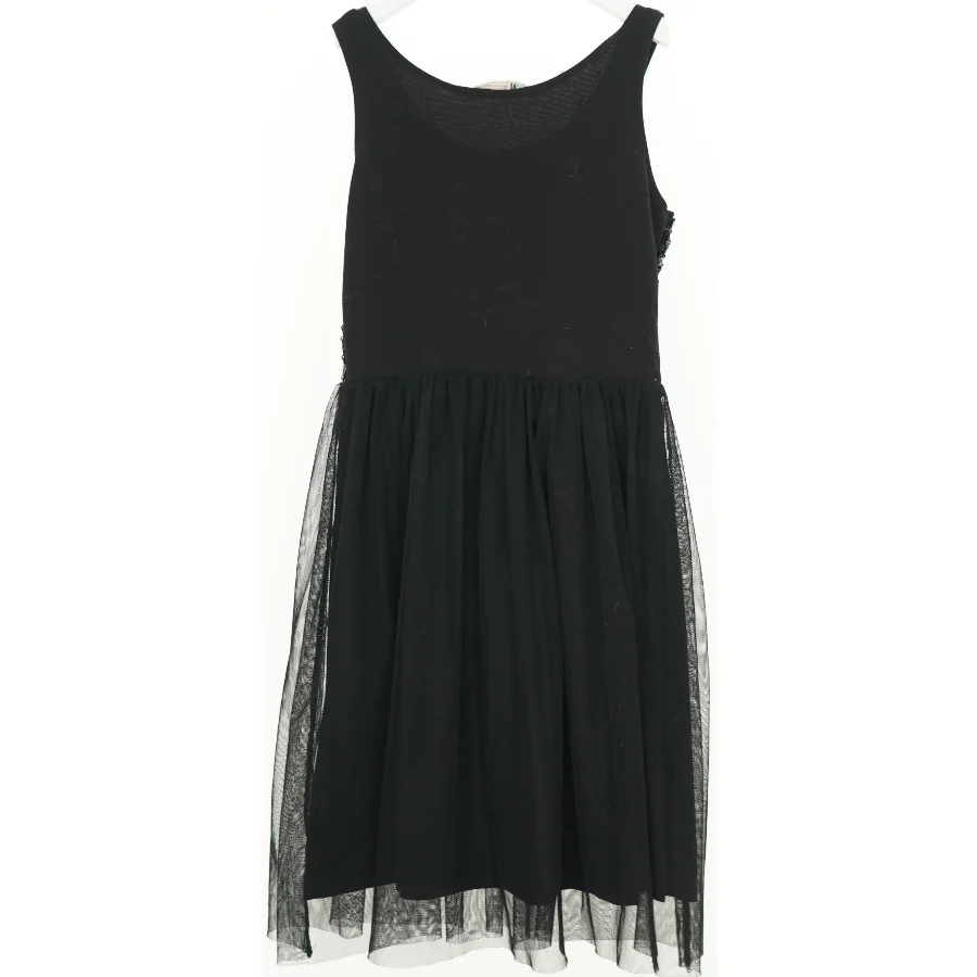 Kjole fra H&M (str. 140 cm)