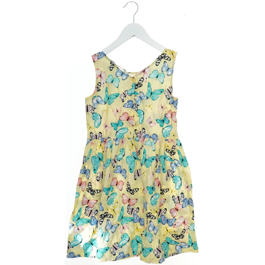 Kjole fra H&M (str. 140 cm)