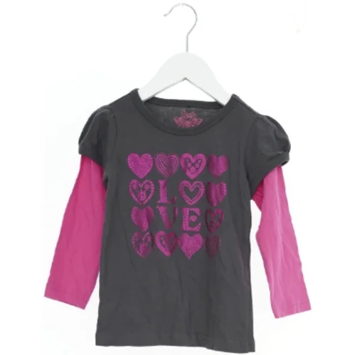 Langærmet bluse med grafisk print fra H+t (str. 98)
