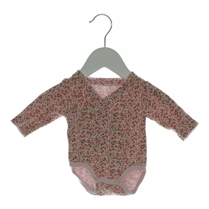 Bodystocking med mønster (str. 0-1 mdr.)