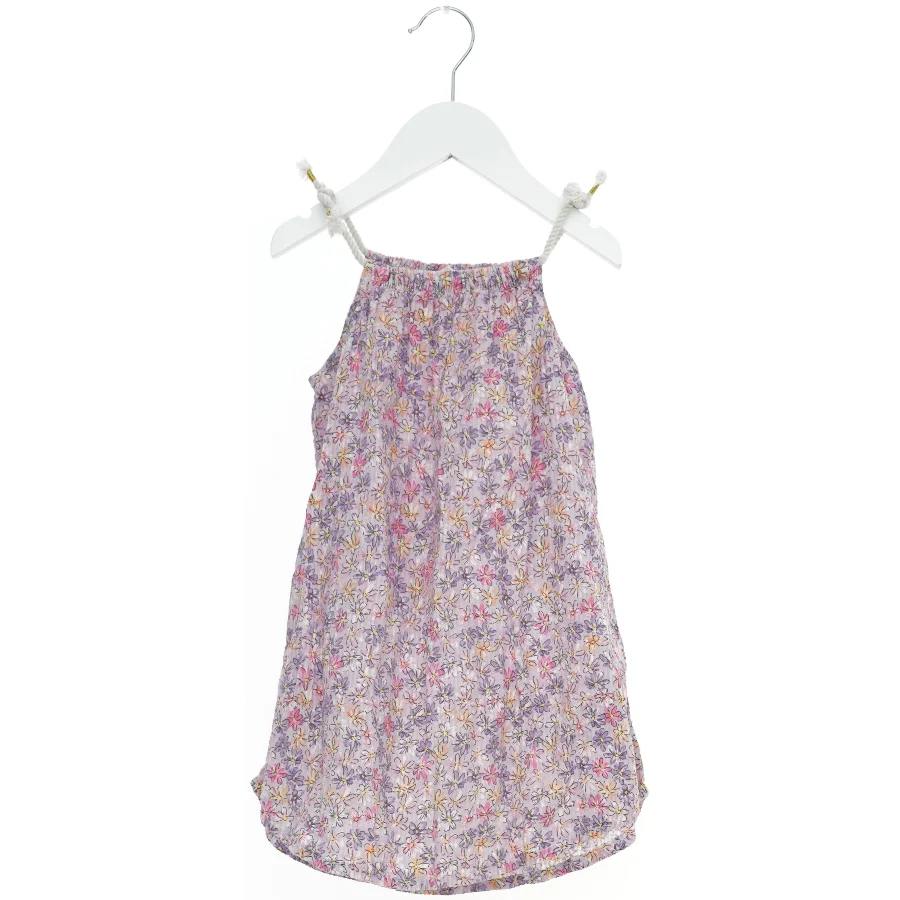 Sommerkjole med blomsterprint fra H&M (str. 98)