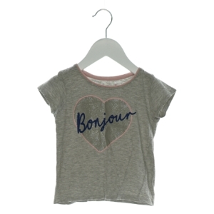 Tshirt fra Primark (str. 110)