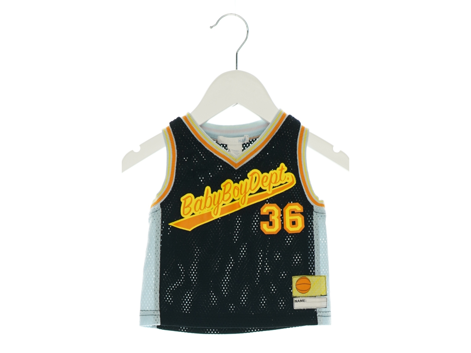 Basketball trøje fra H&M (Str. 62)