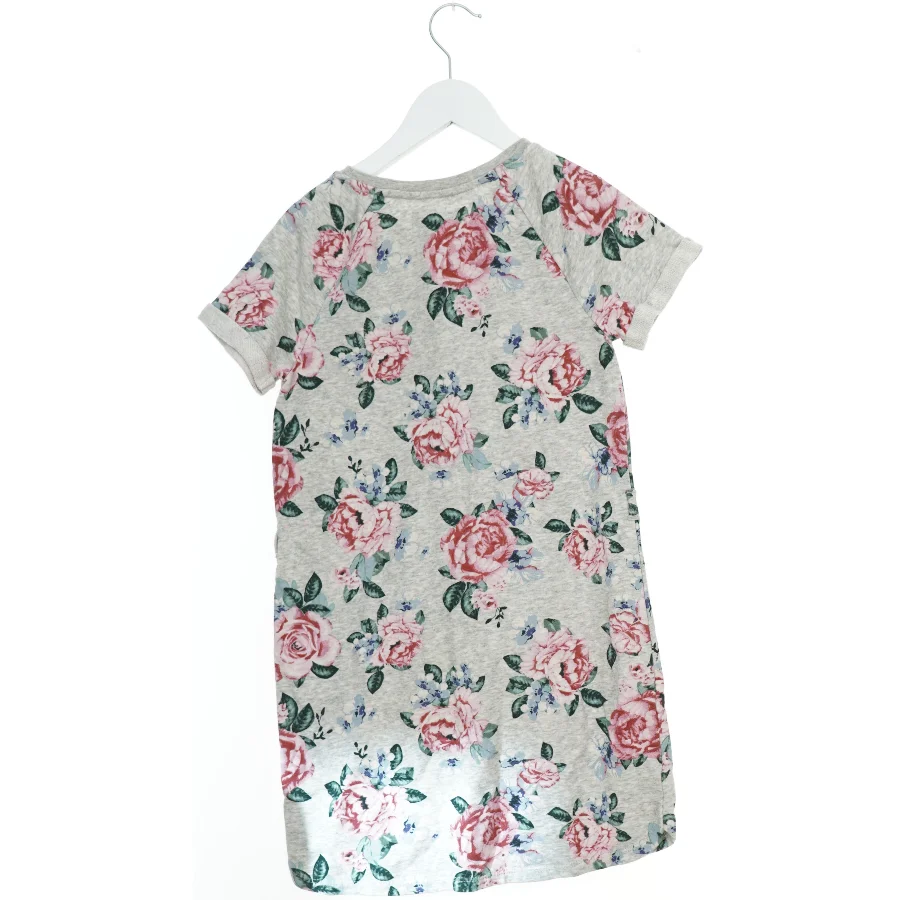 Kjole fra H&M (str. 140 cm)