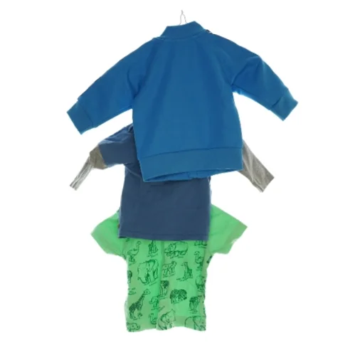 Trøje, og 2 bluser (str. 62-68)