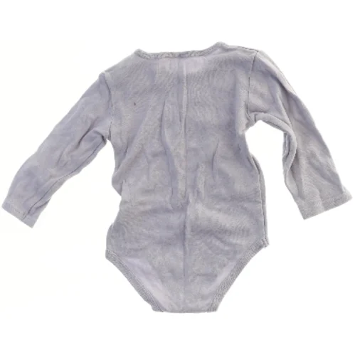 Bodystocking med motiv af svane (str. 74)