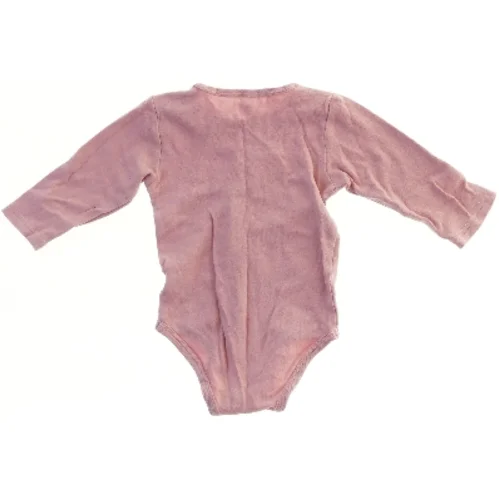 Langærmet bodystocking med slogan (str. 74)