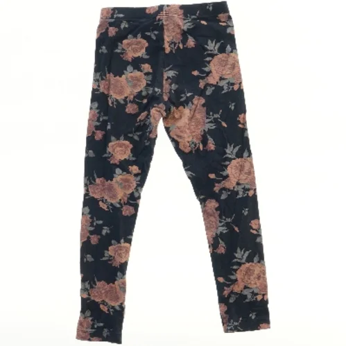 Blomstermønster leggings fra Basic needs (str. 110)