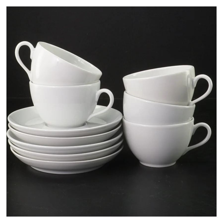 5 stk Pillivuyt Cecil kaffekopper (18 cl) med underkopper.