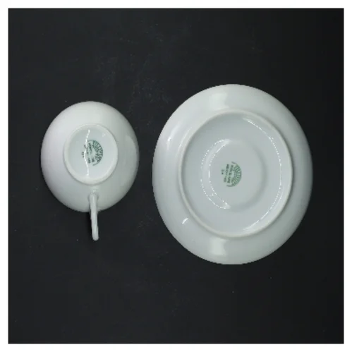 5 stk Pillivuyt Cecil kaffekopper (18 cl) med underkopper.