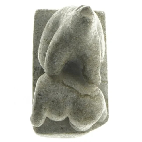 Grønlandsk fedtstensfigur - Isbjørnemotiv (str. 9x5x8,5 cm)