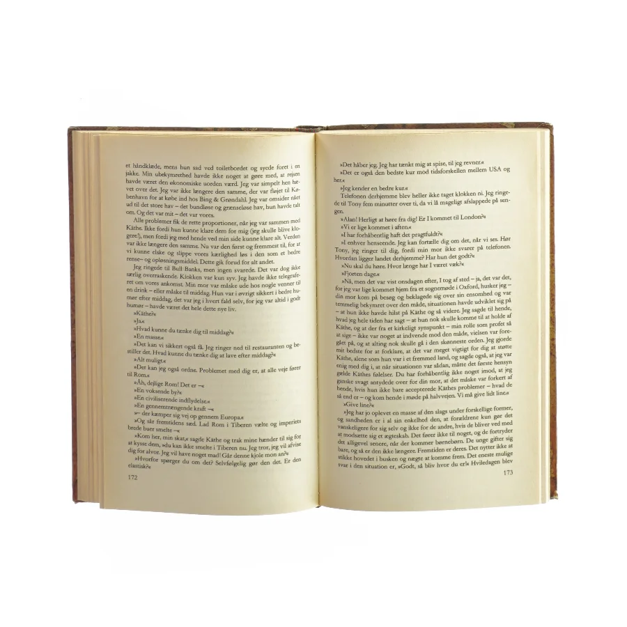 Pigen i gyngen af Richard Adams fra Bog