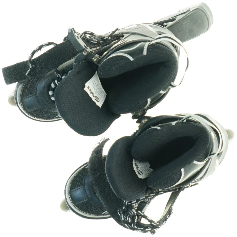 Brugte Outsiders inlineskøjter fra Outsiders (str. 31 til 34)