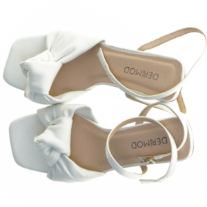 Hvide sandaler med glasagtig høj hæl  fra Dermod (str. 36)