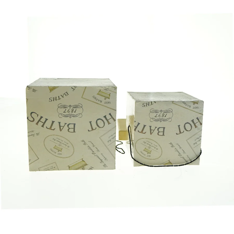 Opbevaringskasser i pap fra Home Art (str. 14,5 x 14,5 x 14 cm og 18 x 18 x 17 cm)